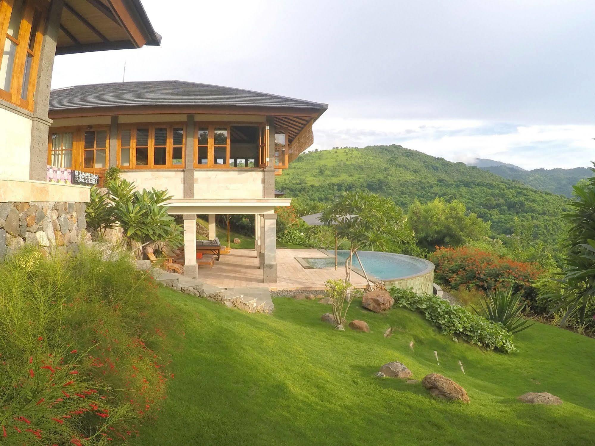Sumberkima Hill Private Villa Retreat Pemuteran  Exterior photo